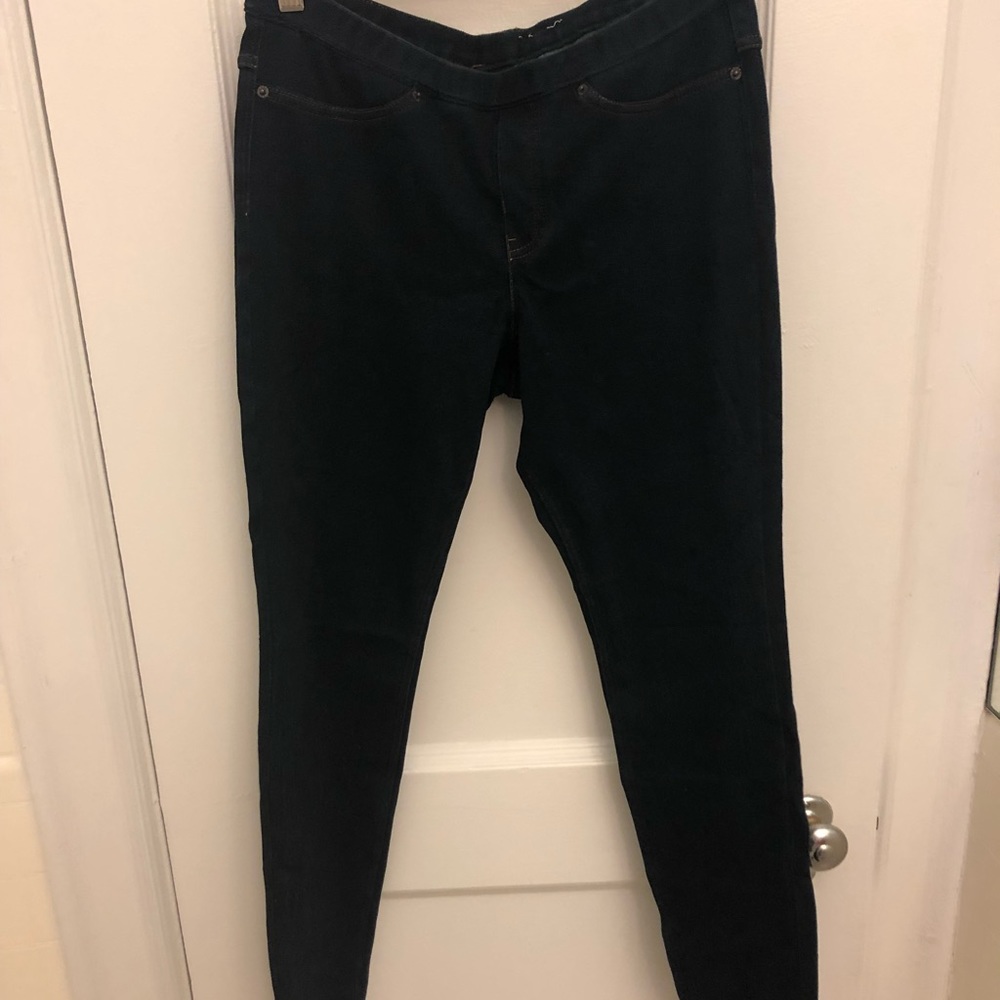 HUE Skinny Jeggings, Size M